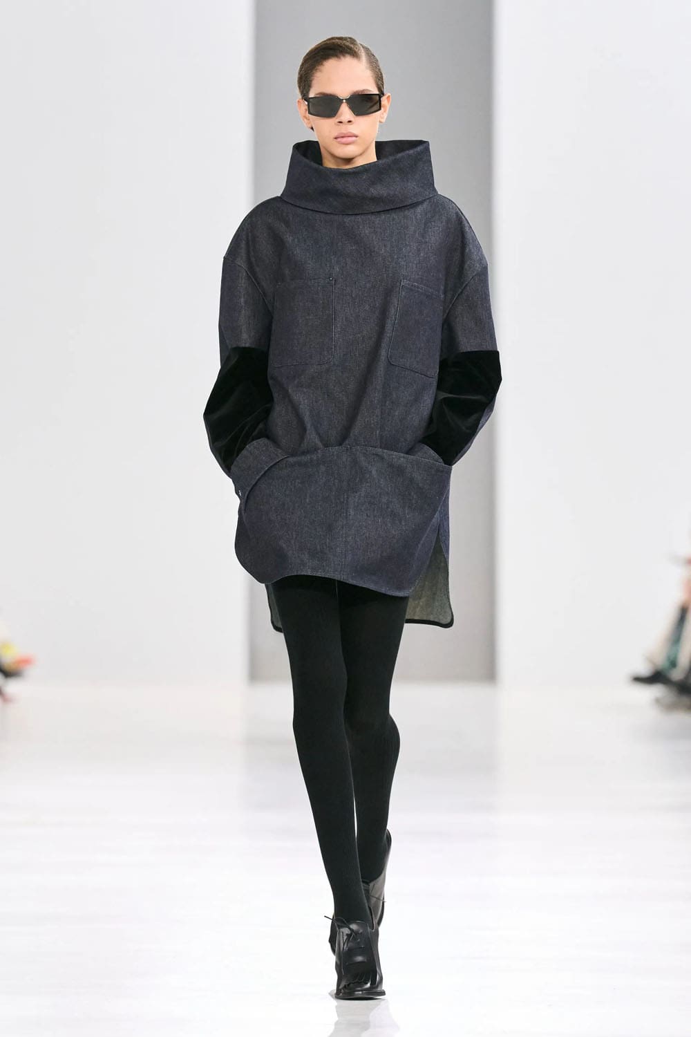 Max Mara 秋冬系列 2024 2025 Runway 杂志(22)
