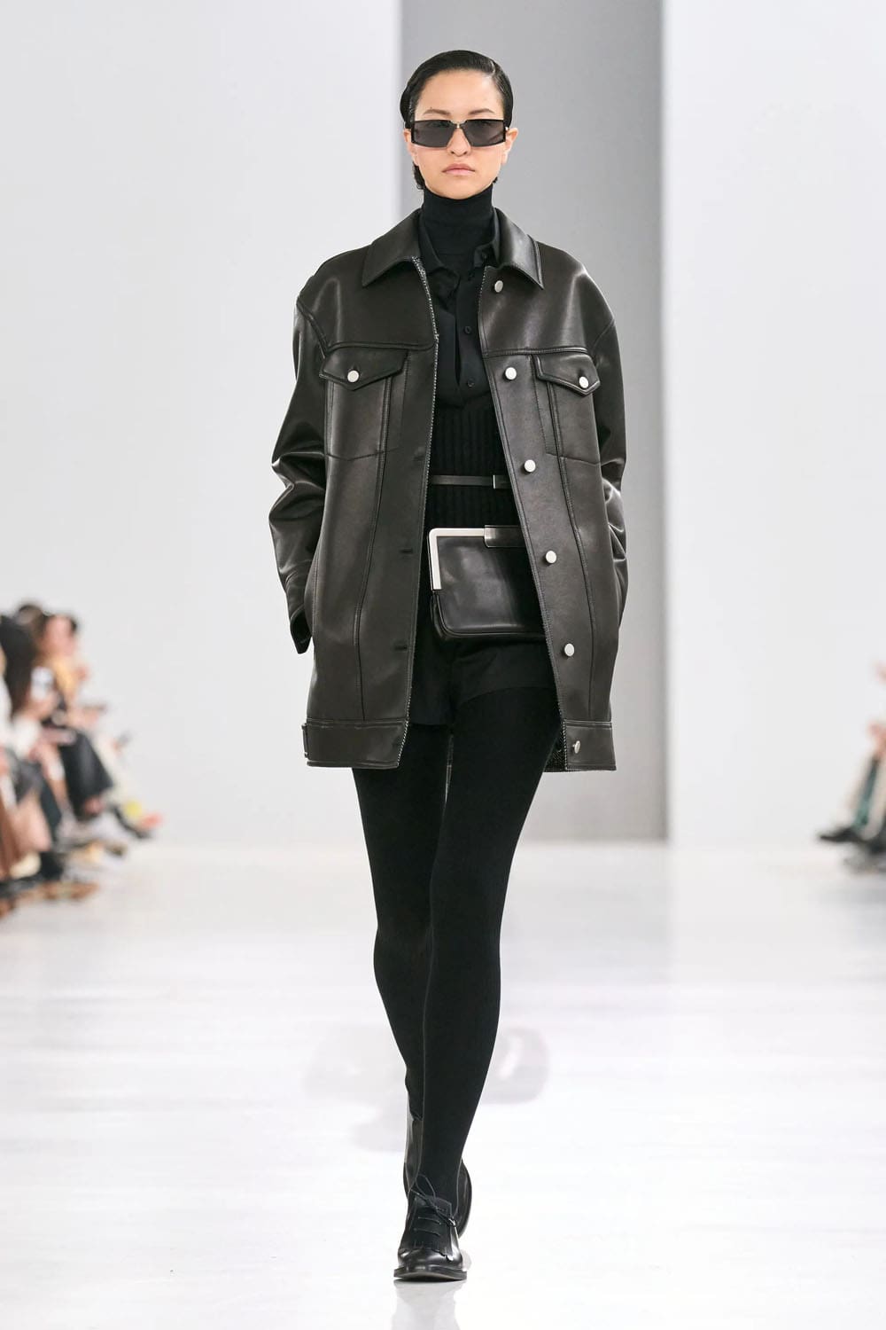 Max Mara 秋冬系列 2024 2025 Runway 杂志(24)