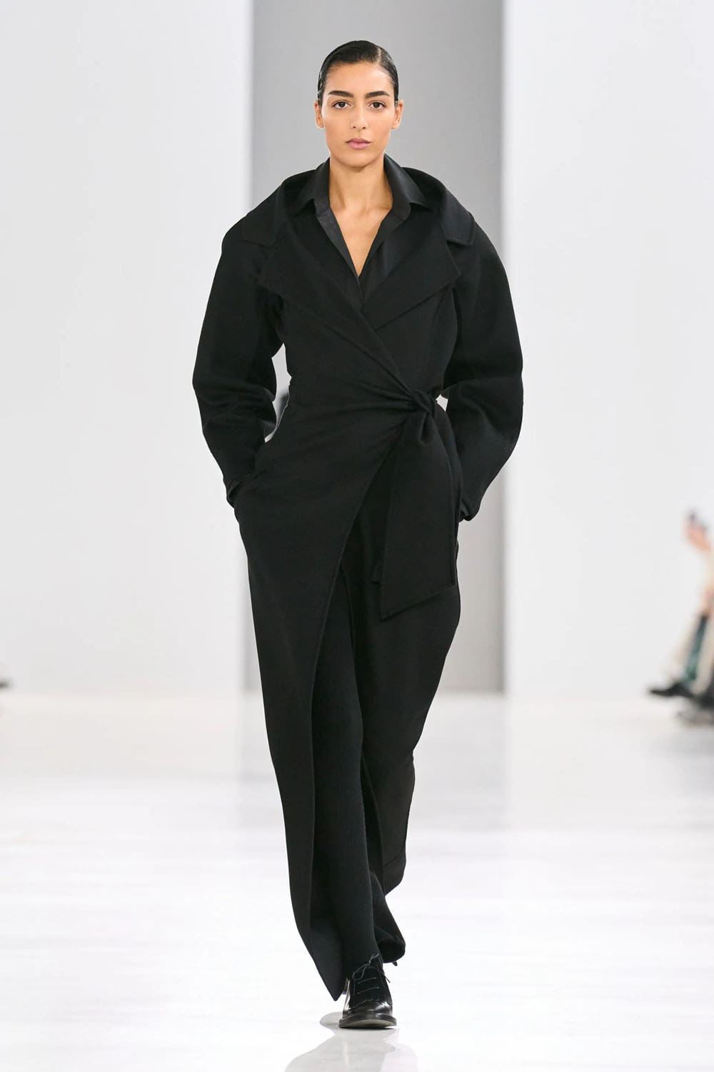 Max Mara 秋冬系列 2024 2025 Runway 杂志(38)