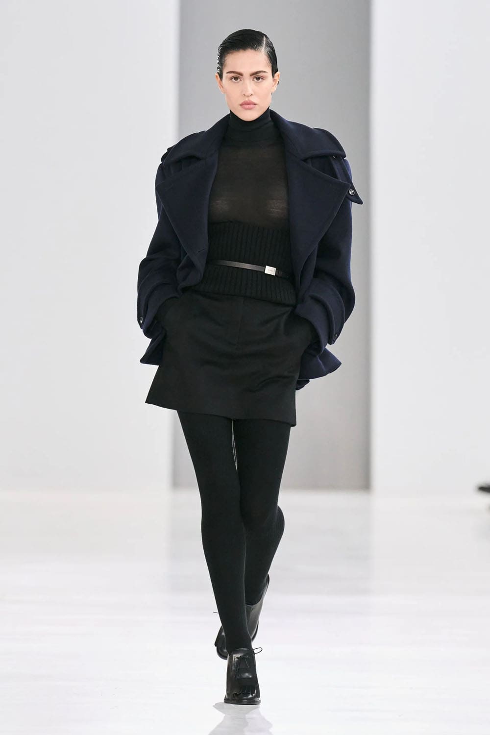 Max Mara 秋冬系列 2024 2025 Runway 杂志(6)