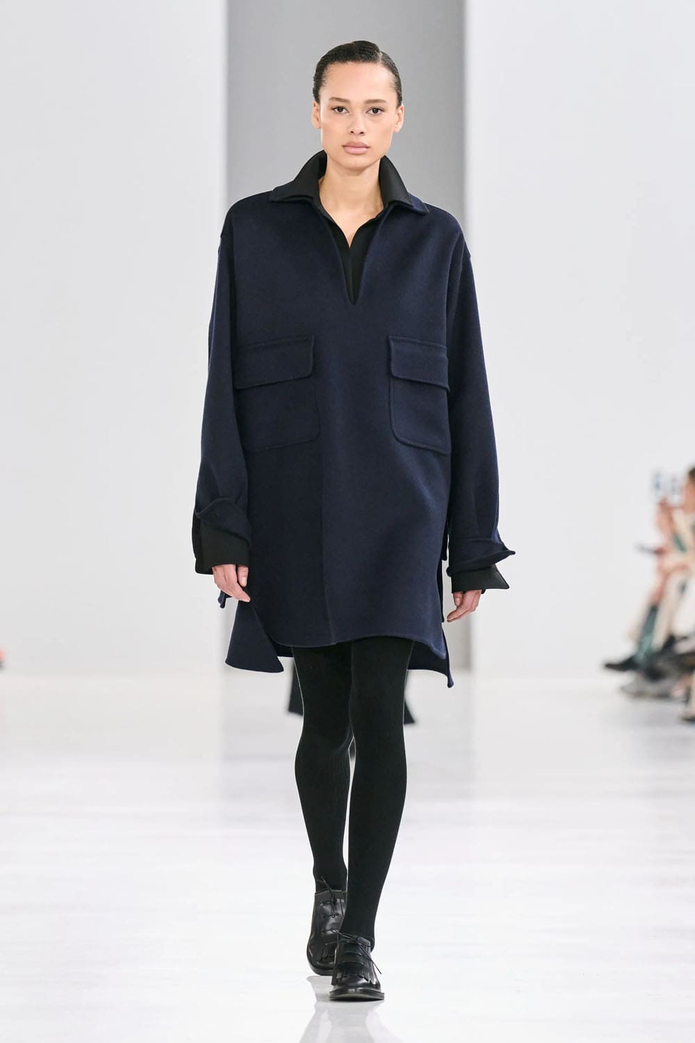 Max Mara 秋冬系列 2024 2025 Runway 杂志(8)