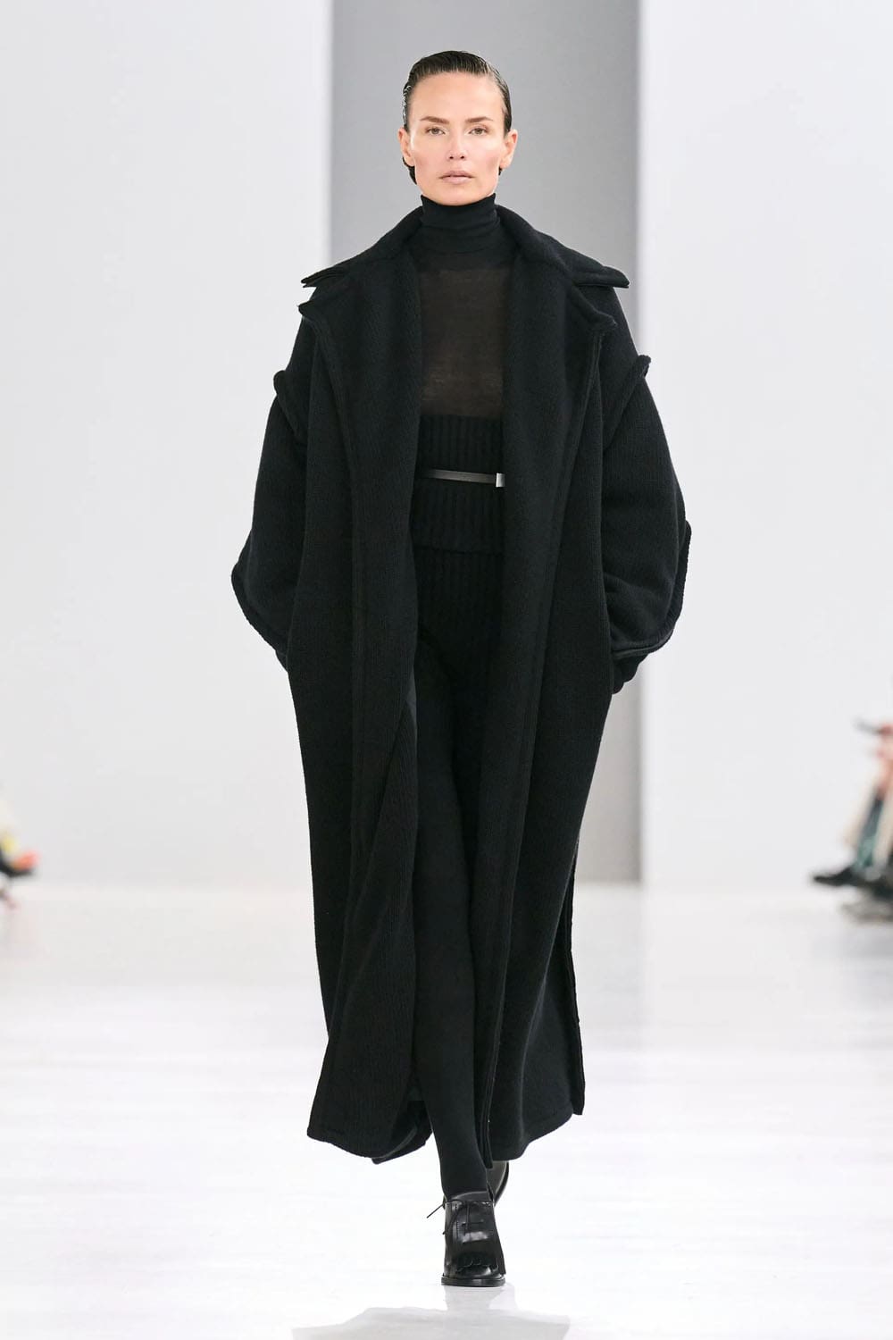 Max Mara 秋冬系列 2024 2025 Runway 杂志(9)