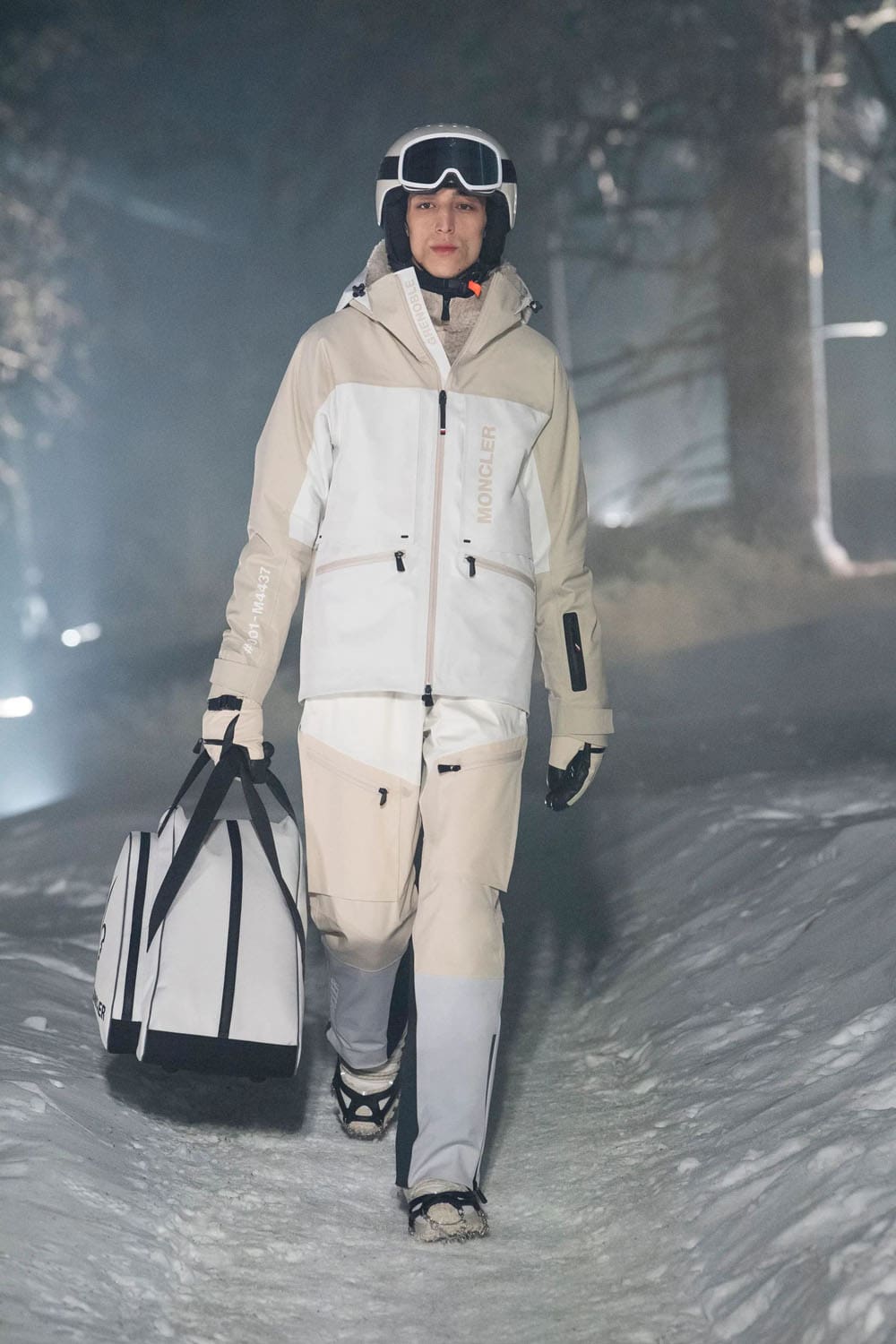 Moncler Grenoble Fall Winter 2024 2025 Runway Magazine (2)