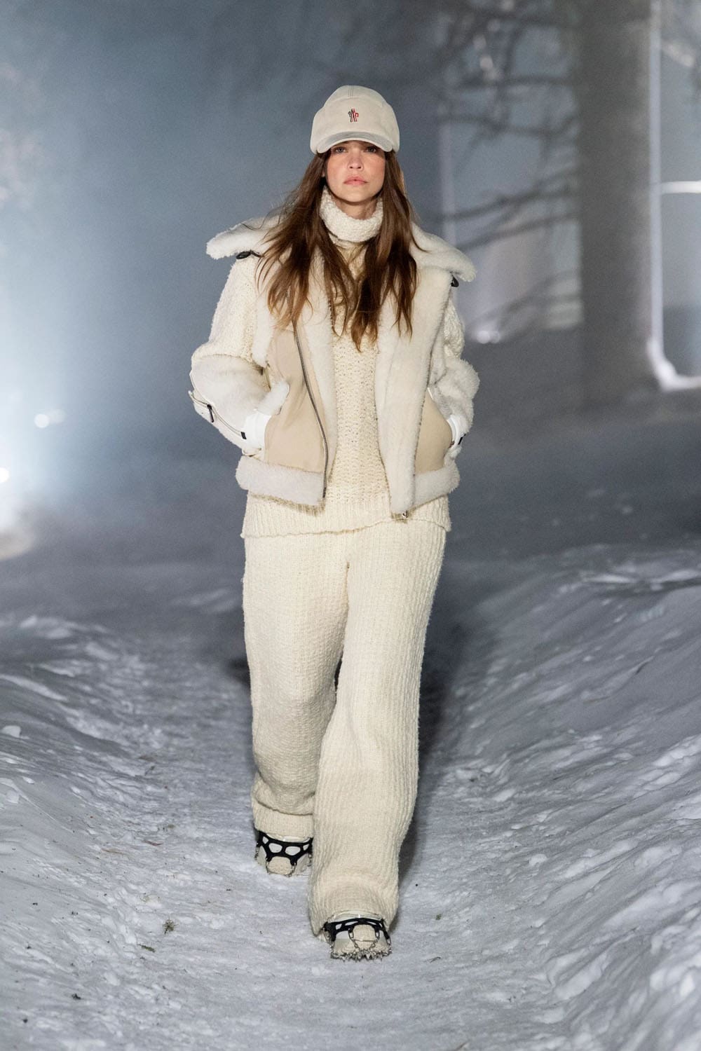 Moncler Grenoble Fall Winter 2024 2025 Runway Magazine (22)