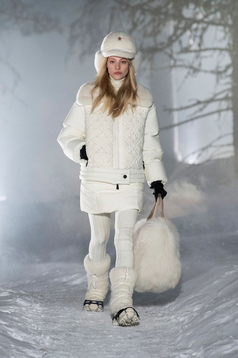 Moncler Grenoble Fall Winter 2024 2025 Runway Magazine (24)