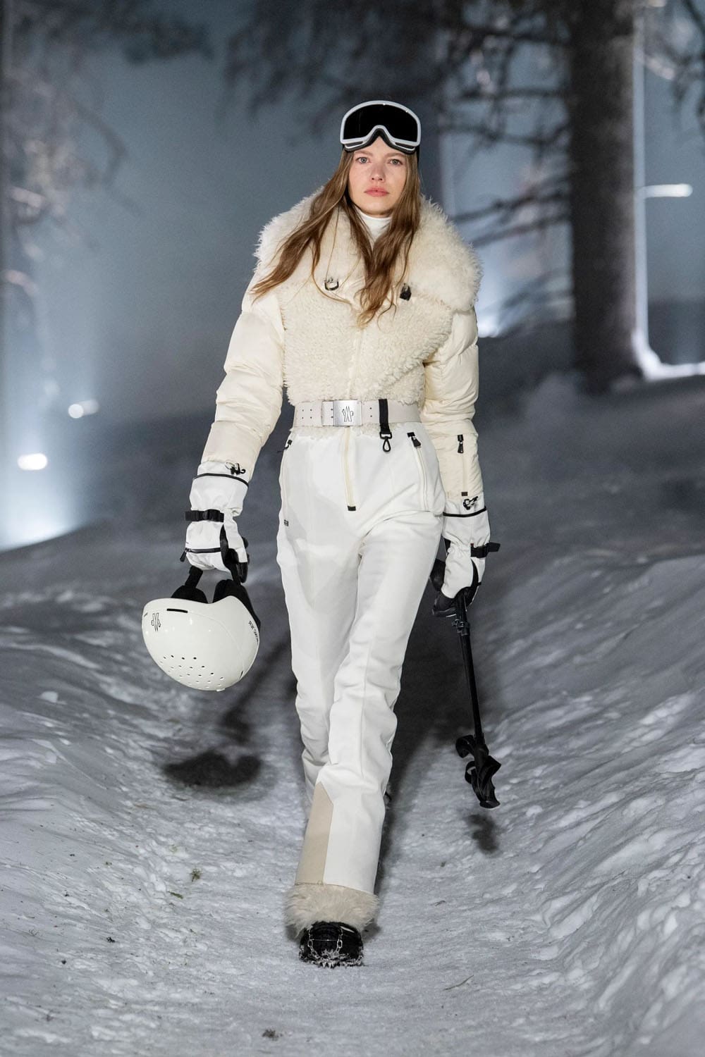 Moncler Grenoble Fall Winter 2024 2025 Runway Magazine (25)