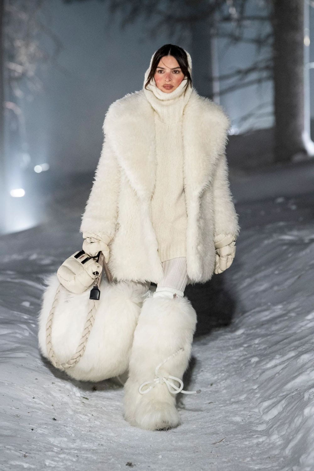 Moncler Grenoble Fall Winter 2024 2025 Runway Magazine (26)