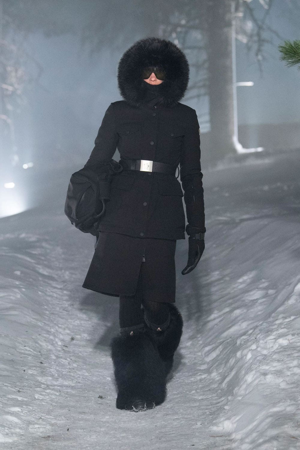 Moncler Grenoble Fall Winter 2024 2025 Runway Magazine (38)