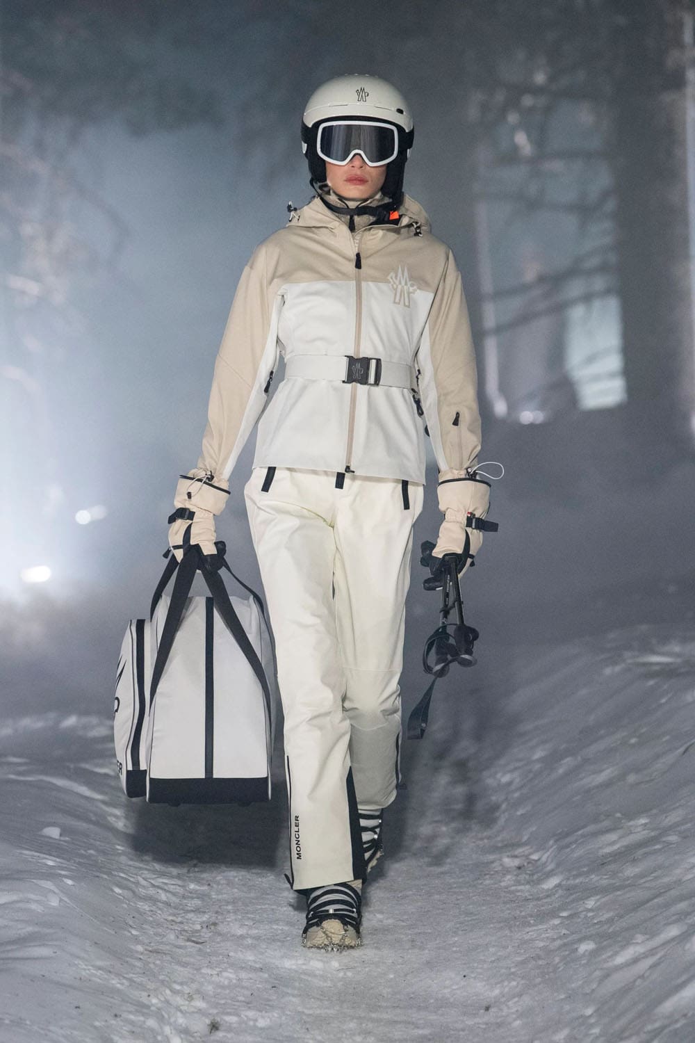 Moncler Grenoble Fall Winter 2024 2025 Runway Magazine (5)