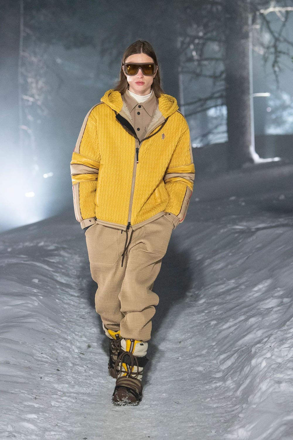 Moncler Grenoble Fall Winter 2024 2025 Runway Magazine (67)