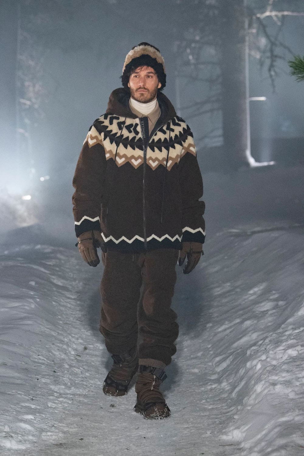 Moncler Grenoble Fall Winter 2024 2025 Runway Magazine (70)