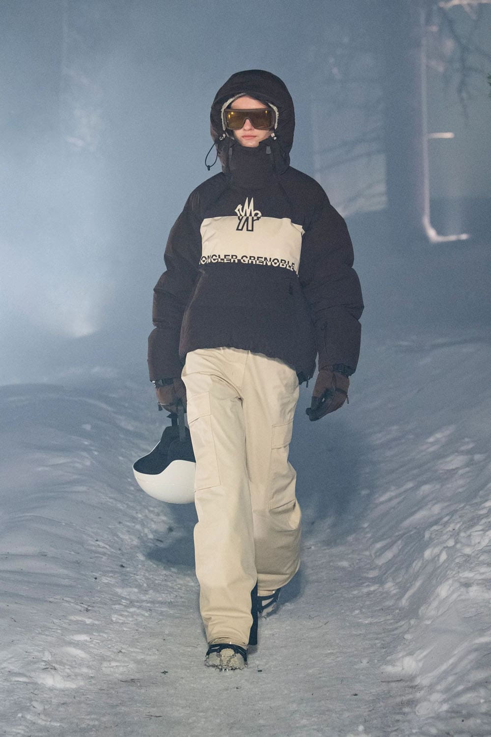 Moncler Grenoble Fall Winter 2024 2025 Runway Magazine (72)