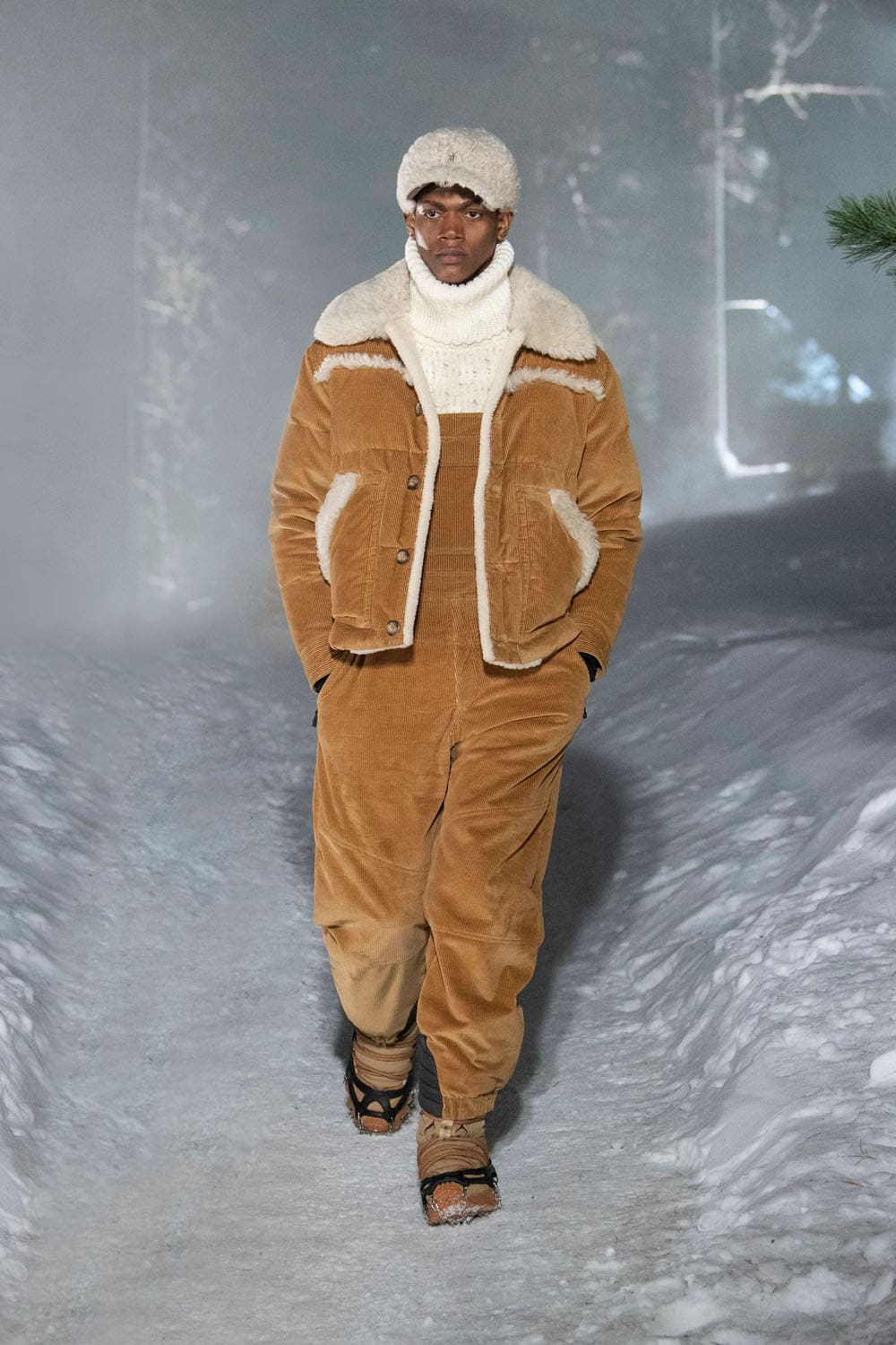 Moncler Grenoble Fall Winter 2024 2025 Runway Magazine (83)