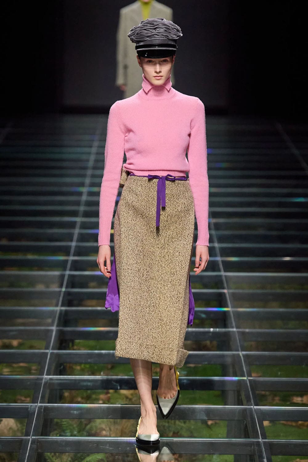 Prada Fall Winter 2024 2025 Runway Magazine (25)