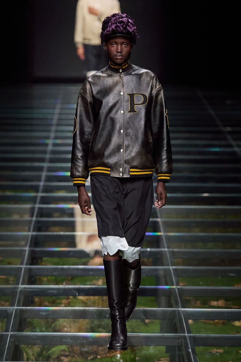 Prada Fall Winter 2024 2025 Runway Magazine (32)