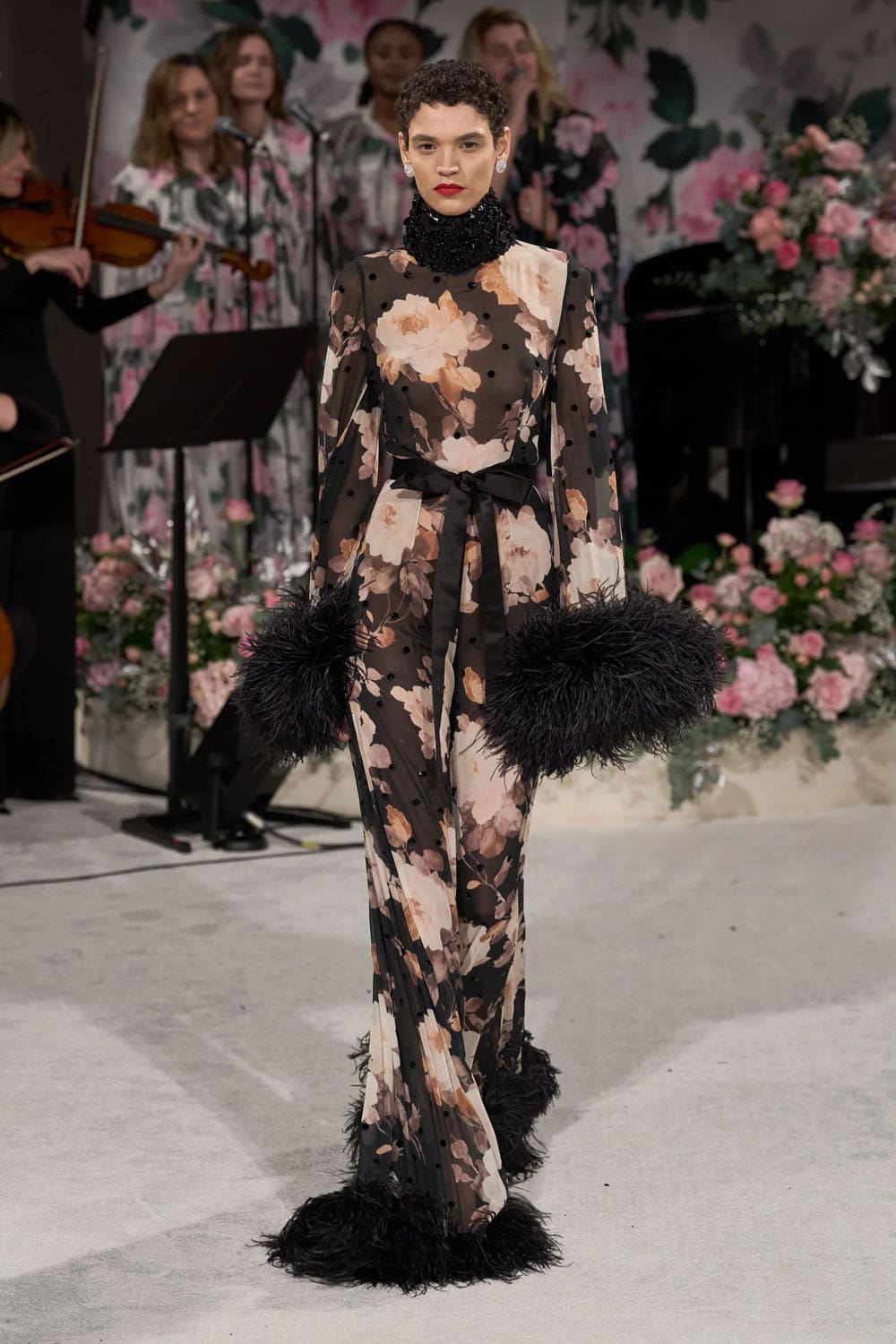 Richard Quinn Fall Winter 2024 2025 Runway Magazine (27)