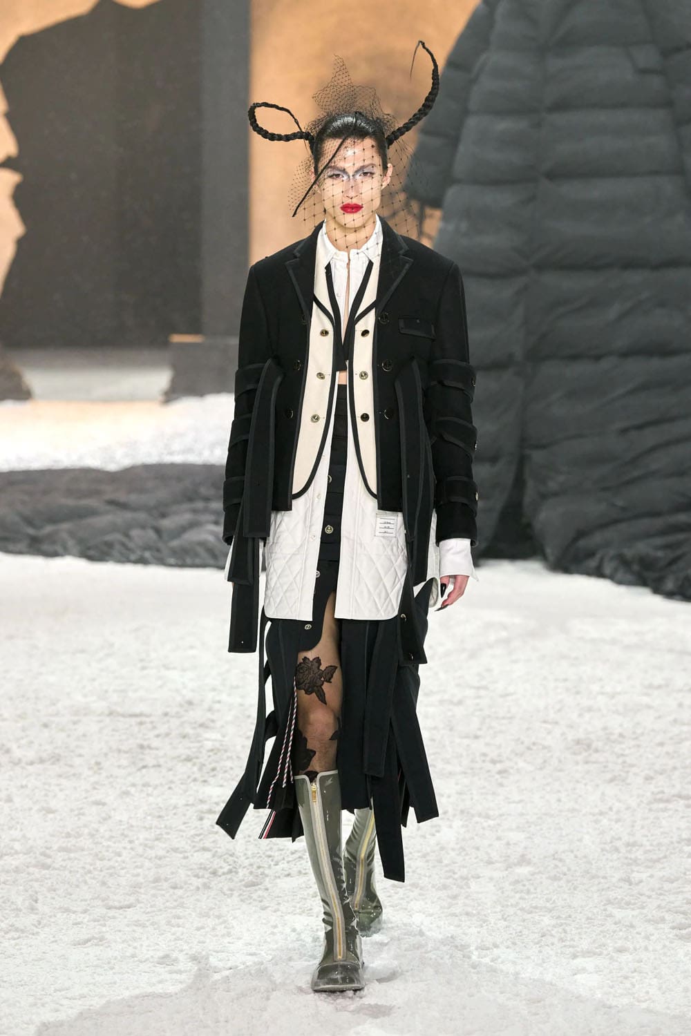 Thom Browne Otoño Invierno 2024 2025 Runway Revista (10)