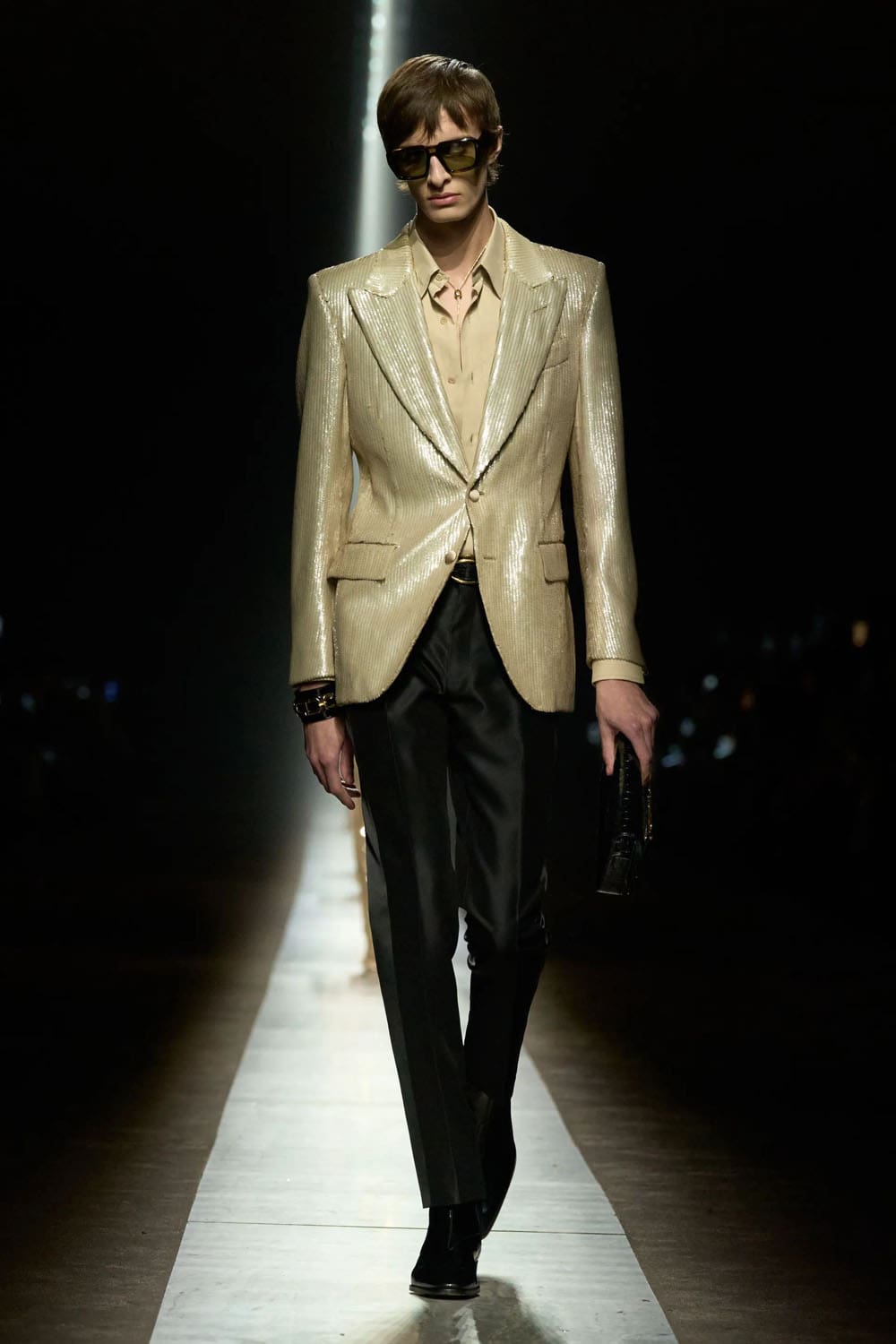 Tom Ford Fall Winter 2024 25 Runway Magazine (17)