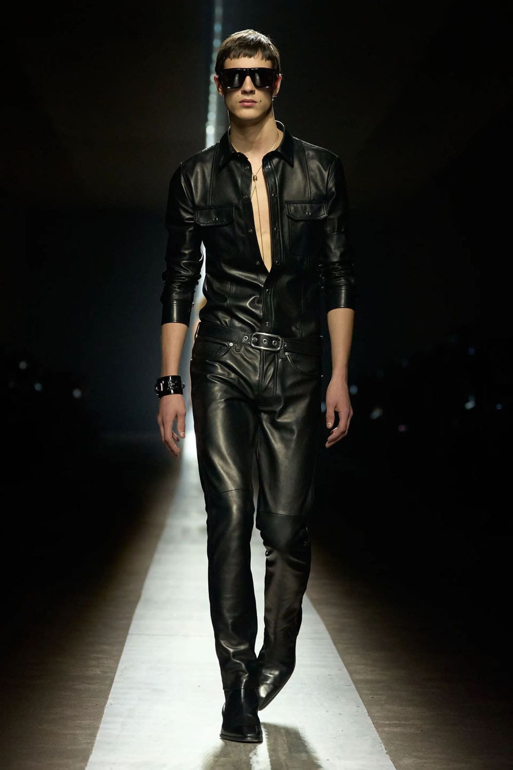 Tom Ford Fall Winter 2024 25 Runway Magazine (27)