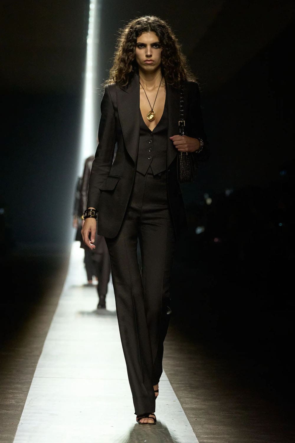 Tom Ford Fall Winter 2024 25 Runway Magazine (29)