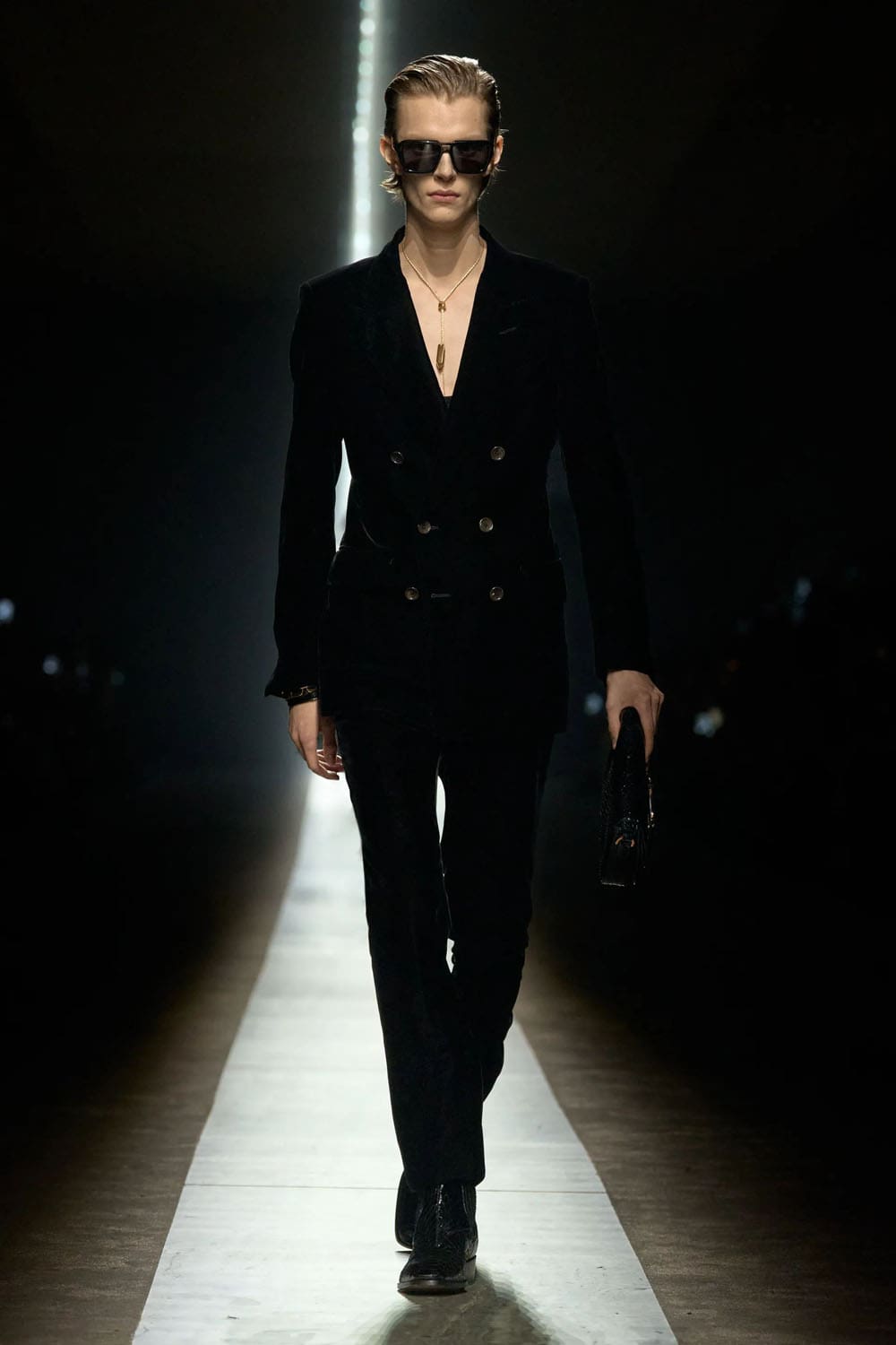 Tom Ford Fall Winter 2024 25 Runway Magazine (59)