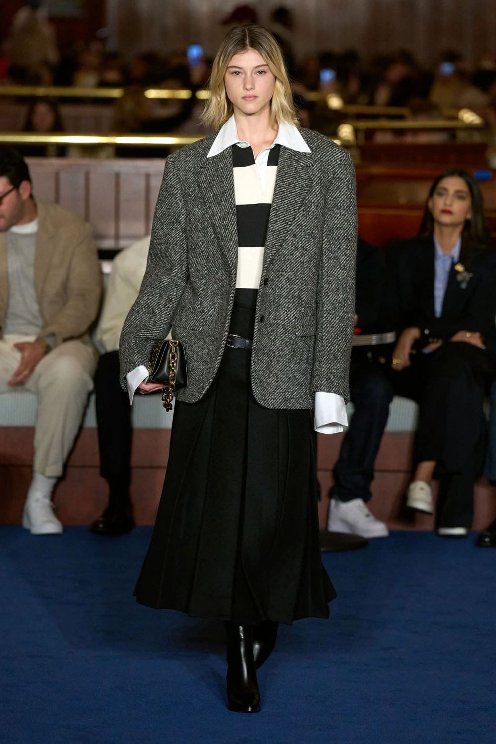 Tommy Hilfiger Fall Winter 2024 2025 Runway Magazine (18)