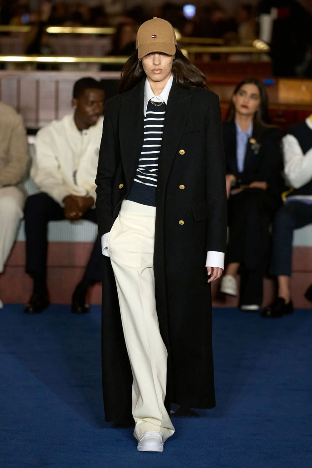Tommy Hilfiger Fall Winter 2024 2025 Runway Magazine (26)