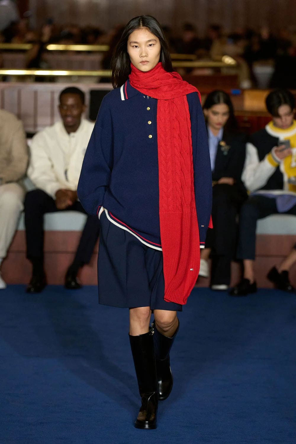 Tommy Hilfiger Fall Winter 2024 2025 Runway Magazine (27)