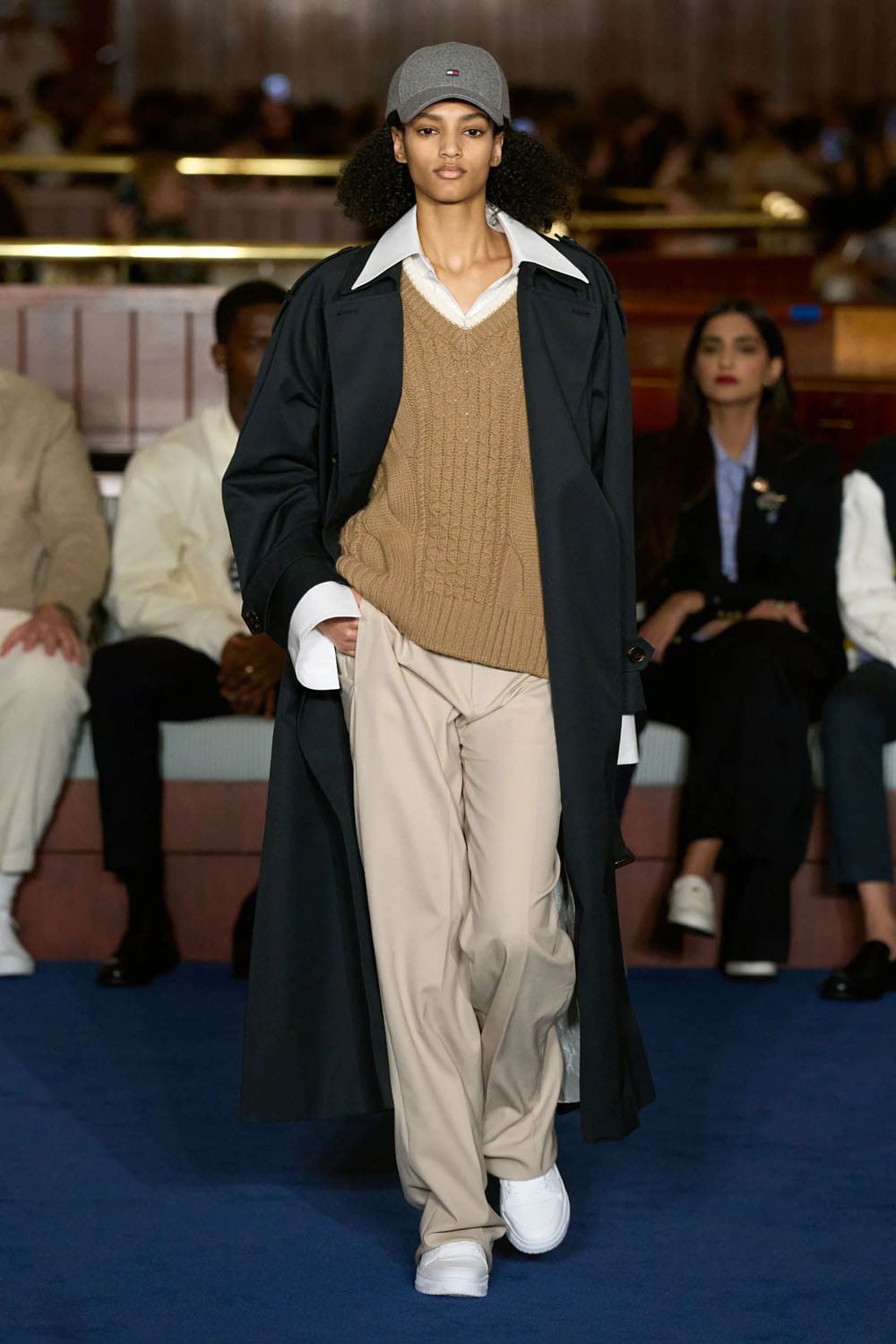 Tommy Hilfiger Fall Winter 2024 2025 Runway Magazine (3)