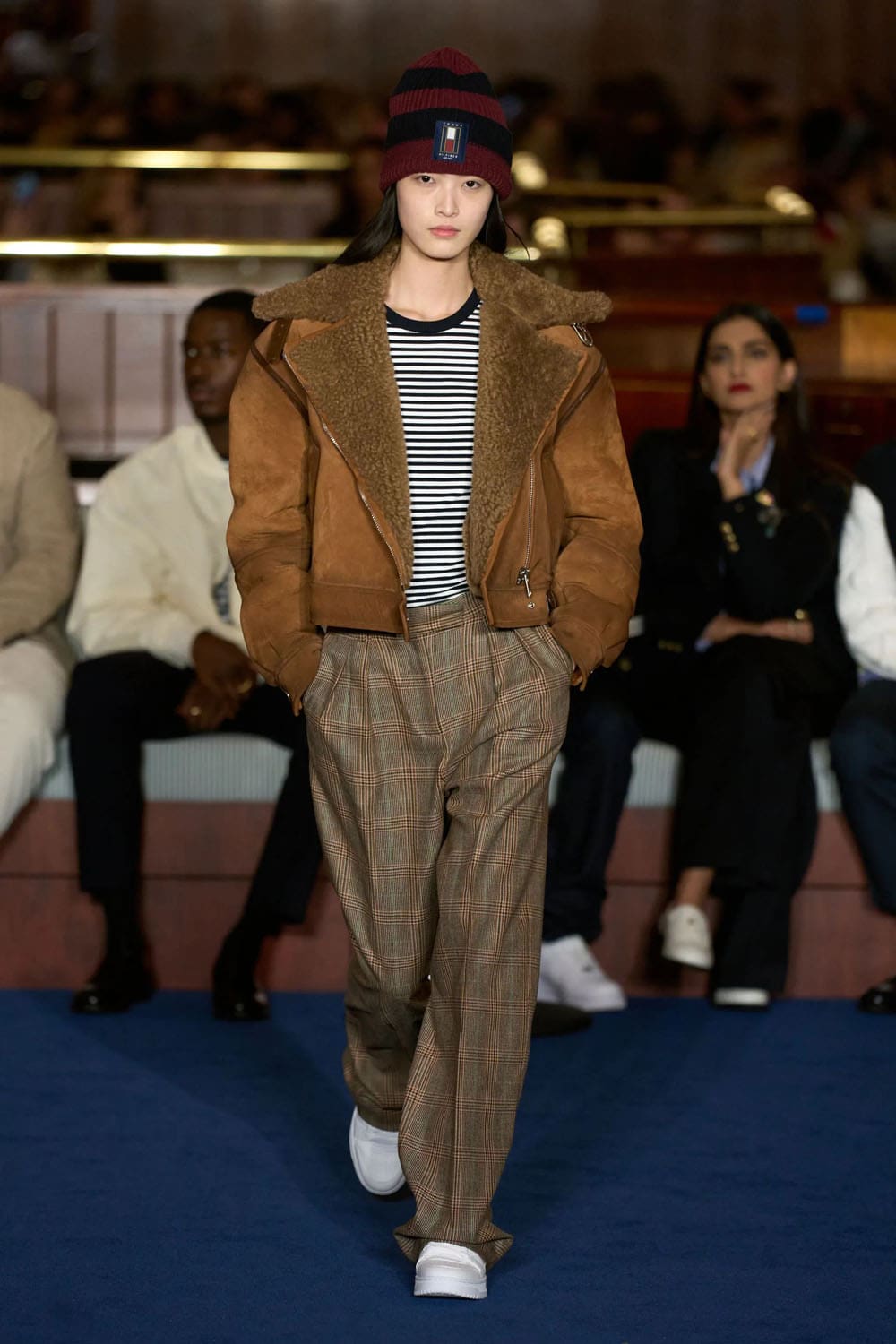 Tommy Hilfiger Fall Winter 2024 2025 Runway Magazine (44)