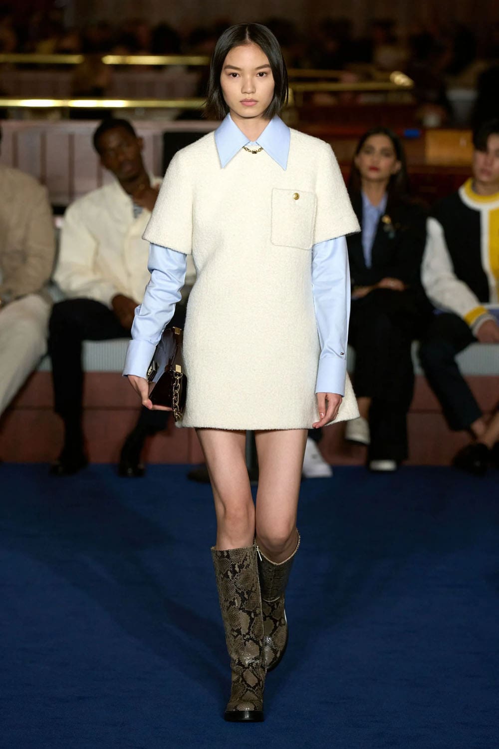 Tommy Hilfiger Fall Winter 2024 2025 Runway Magazine (57)
