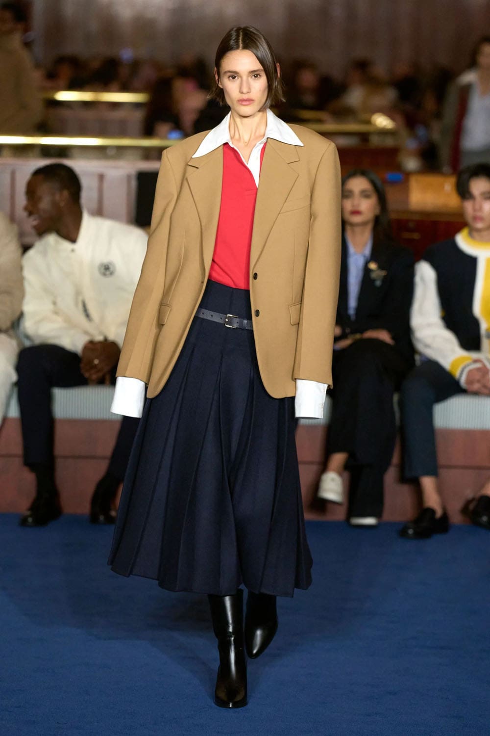 Tommy Hilfiger Fall Winter 2024 2025 Runway Magazine (8)