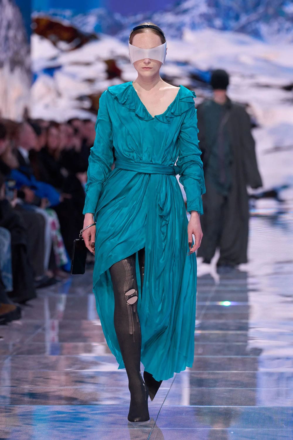 バレンシアガ 秋 2024、 秋 2024 2025 Runway 雑誌(14)