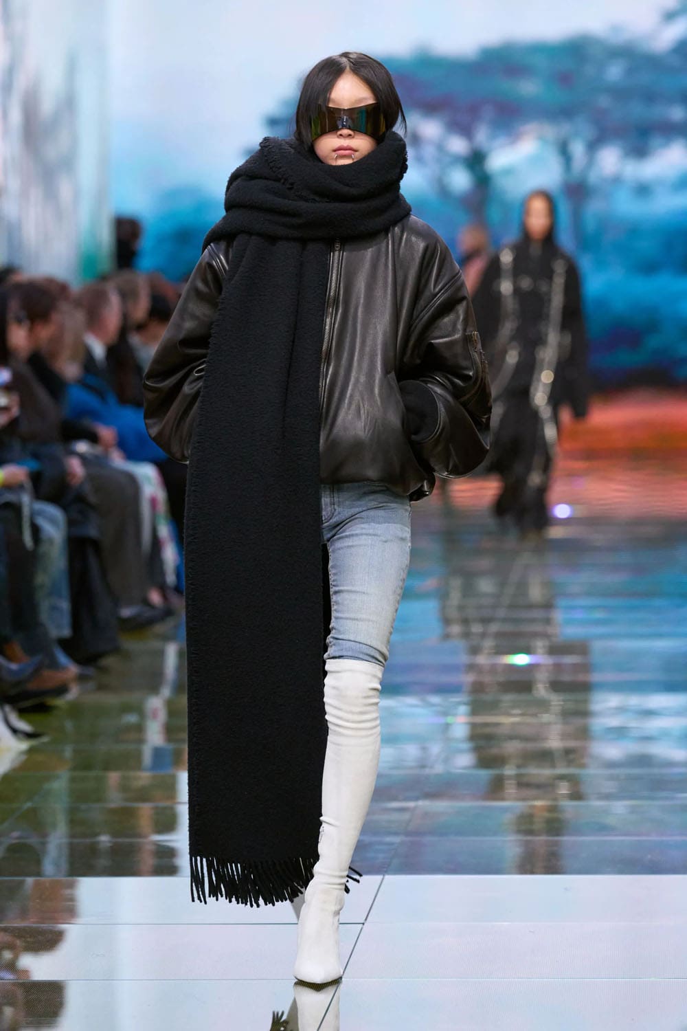 バレンシアガ 秋 2024、 秋 2024 2025 Runway 雑誌(28)