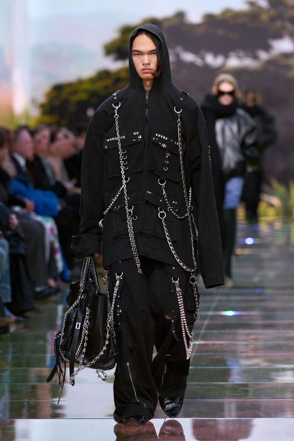 バレンシアガ 秋 2024、 秋 2024 2025 Runway 雑誌(29)