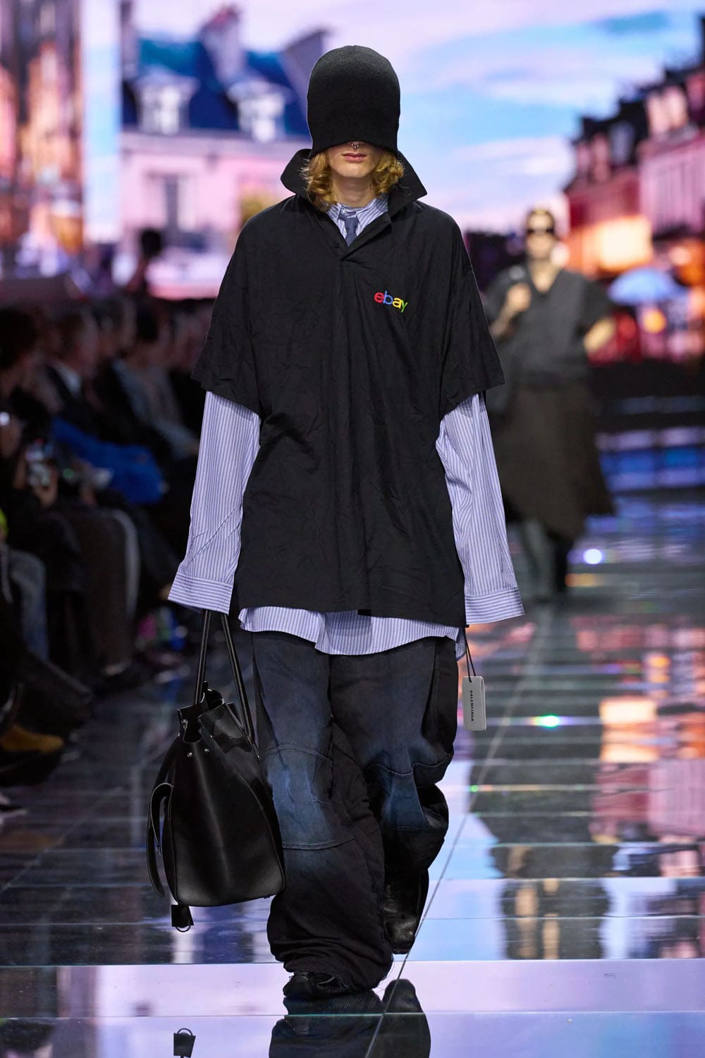 バレンシアガ 秋 2024、 秋 2024 2025 Runway 雑誌(37)