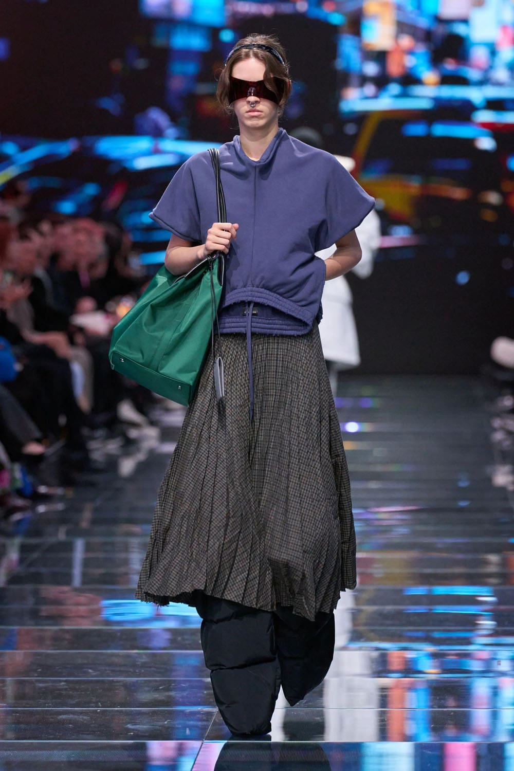 バレンシアガ 秋 2024、 秋 2024 2025 Runway 雑誌(42)