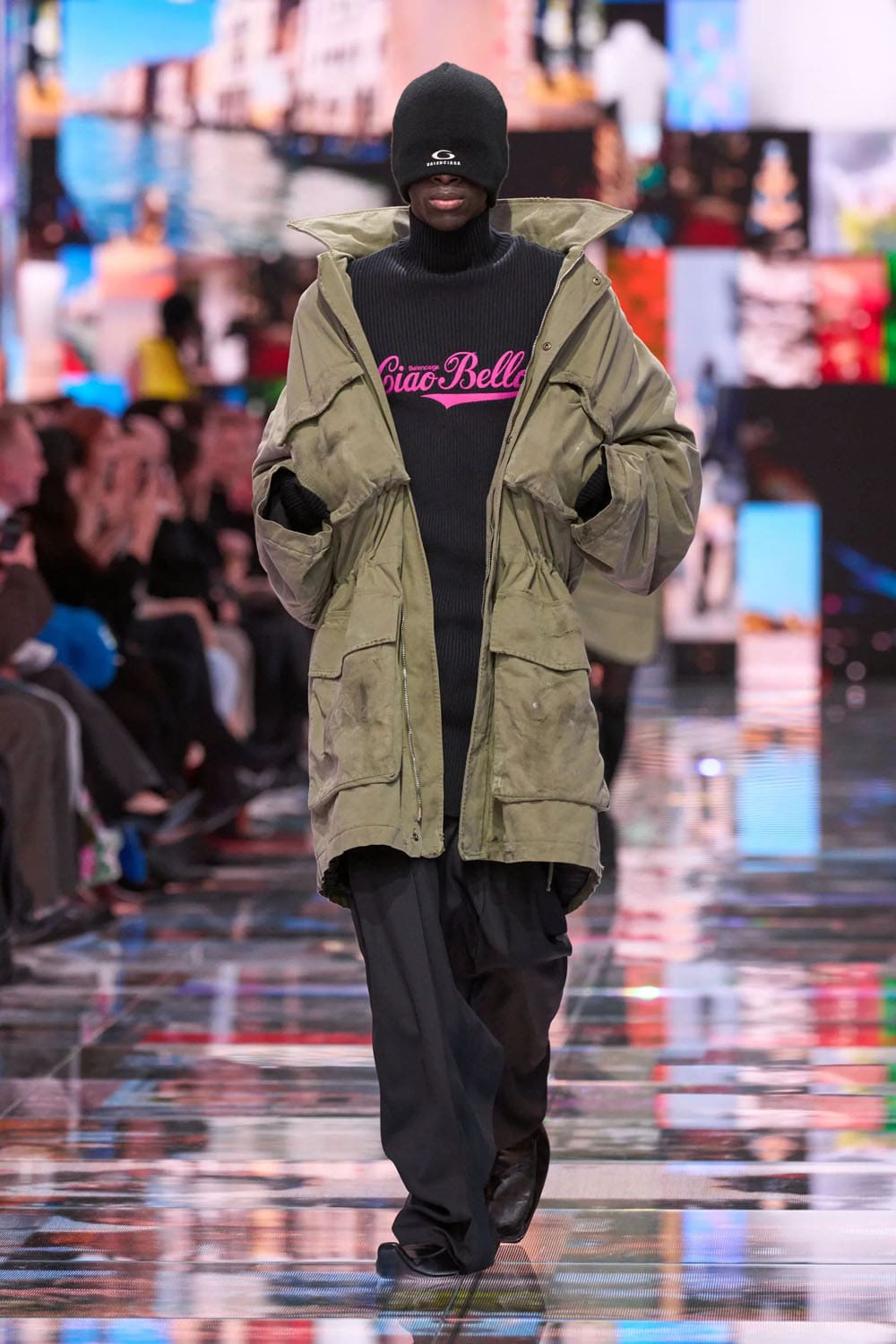 バレンシアガ 秋 2024、 秋 2024 2025 Runway 雑誌(49)