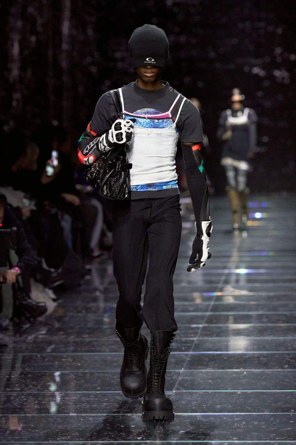 バレンシアガ 秋 2024、 秋 2024 2025 Runway 雑誌(54)