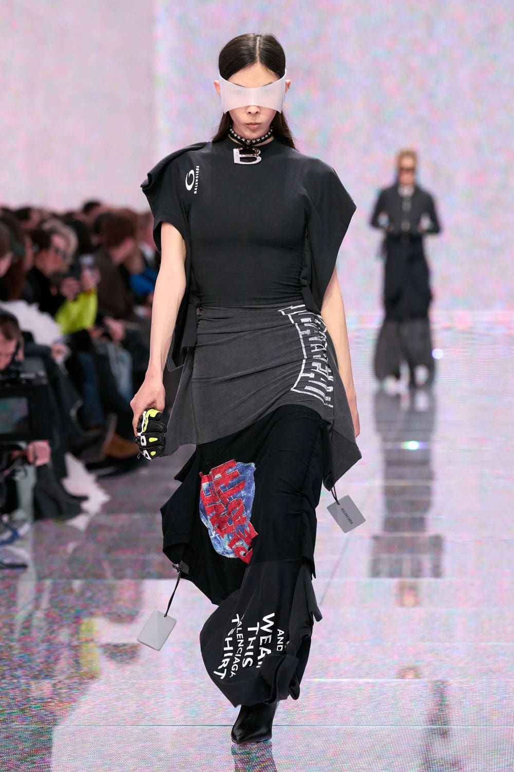 バレンシアガ 秋 2024、 秋 2024 2025 Runway 雑誌(65)
