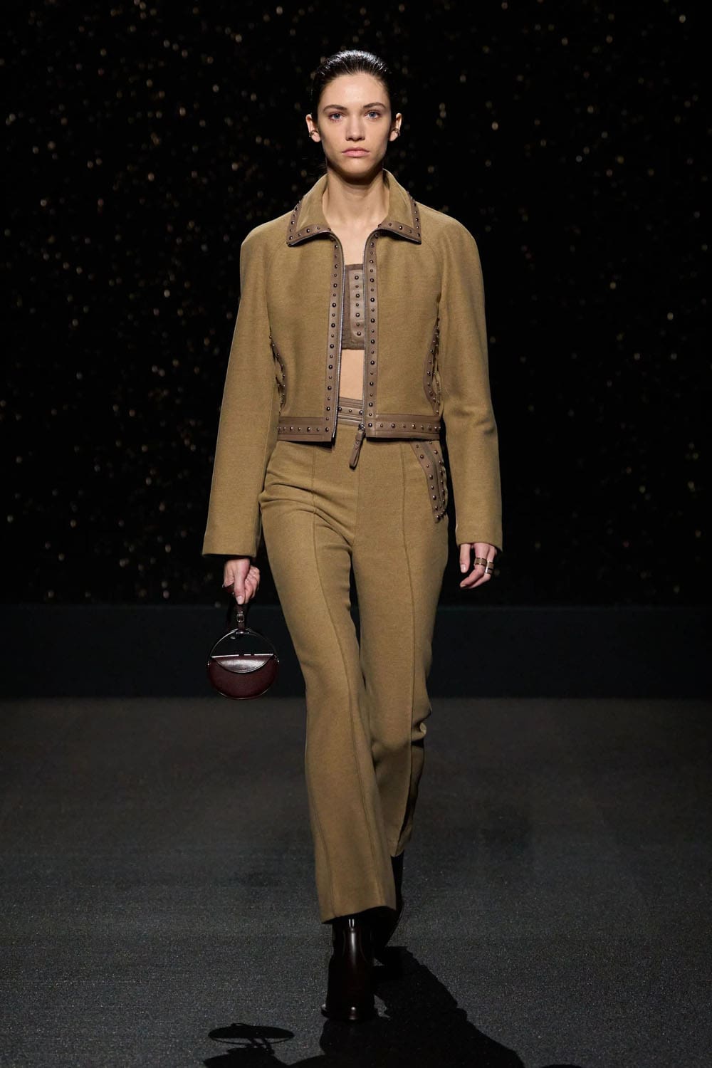 Hermès Automne 2024, Automne hiver 2024 2025 Runway Magazine (37)