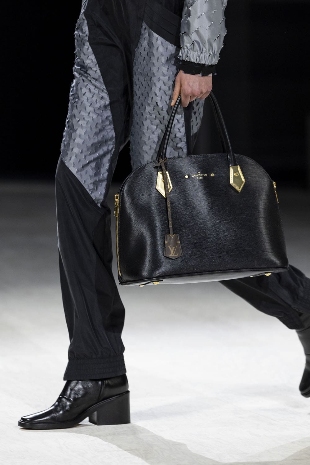 Autunno Louis Vuitton 2024 25 Borse, Louis Vuitton Autunno 2024 Dettagli Runway Magazine (10)