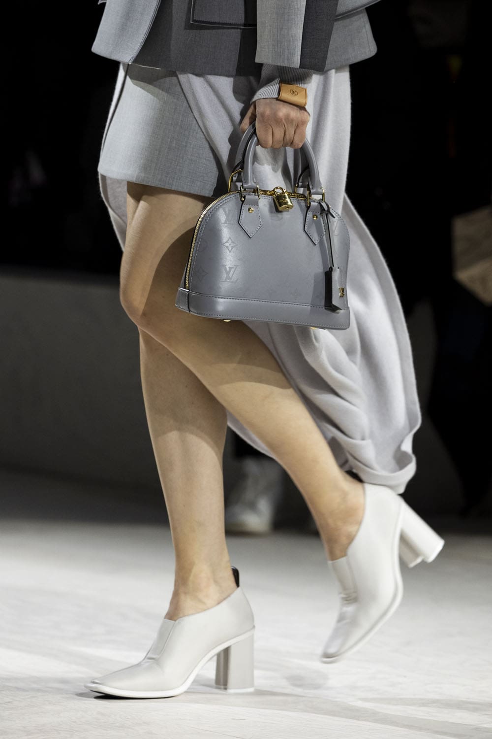 Autunno Louis Vuitton 2024 25 Borse, Louis Vuitton Autunno 2024 Dettagli Runway Magazine (11)