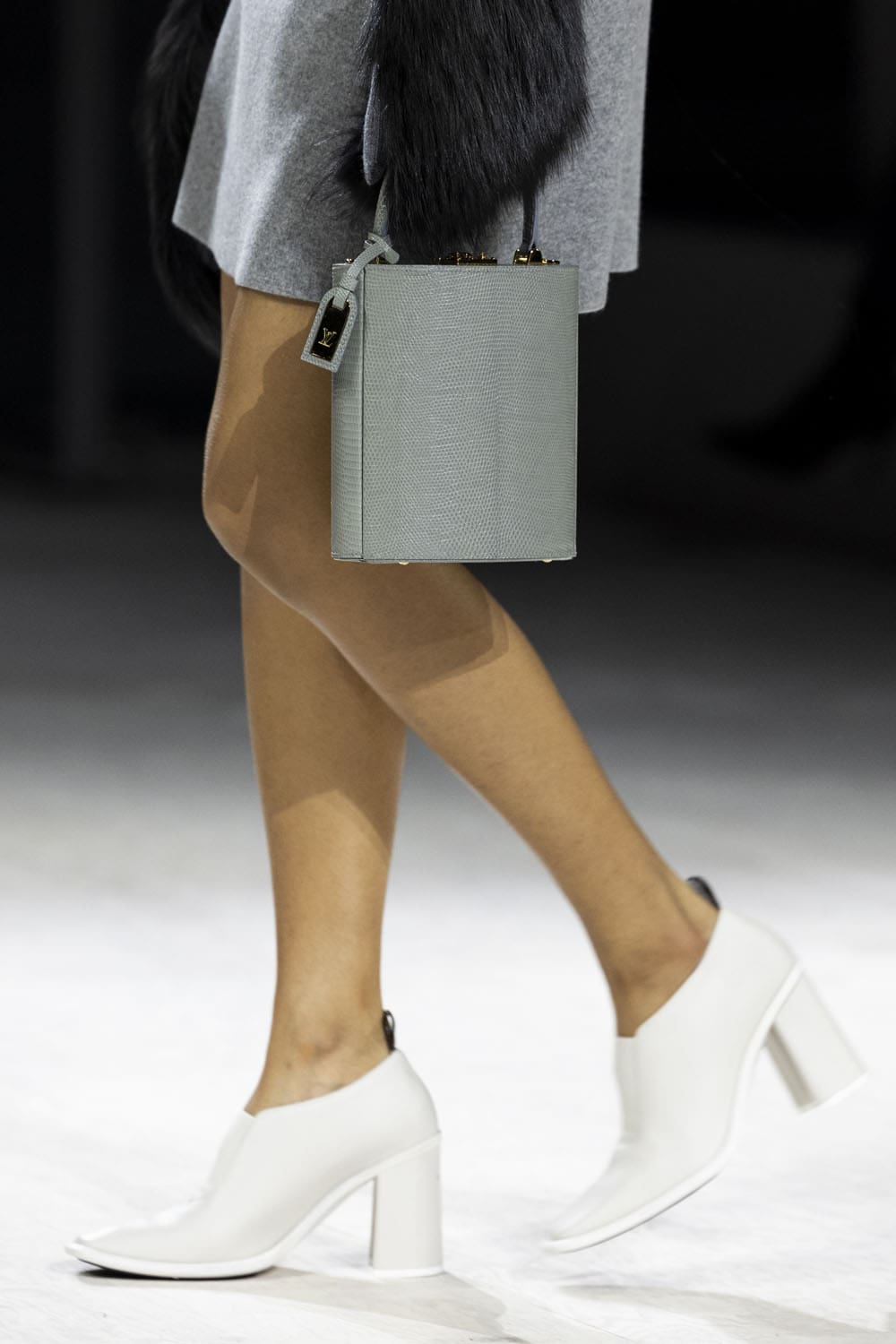Autunno Louis Vuitton 2024 25 Borse, Louis Vuitton Autunno 2024 Dettagli Runway Magazine (13)