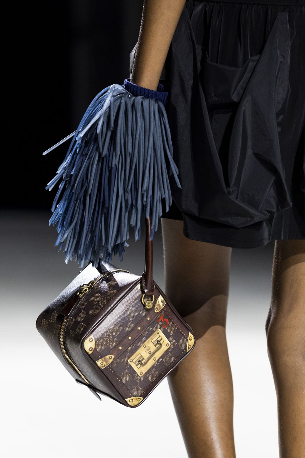 Autunno Louis Vuitton 2024 25 Borse, Louis Vuitton Autunno 2024 Dettagli Runway Magazine (17)