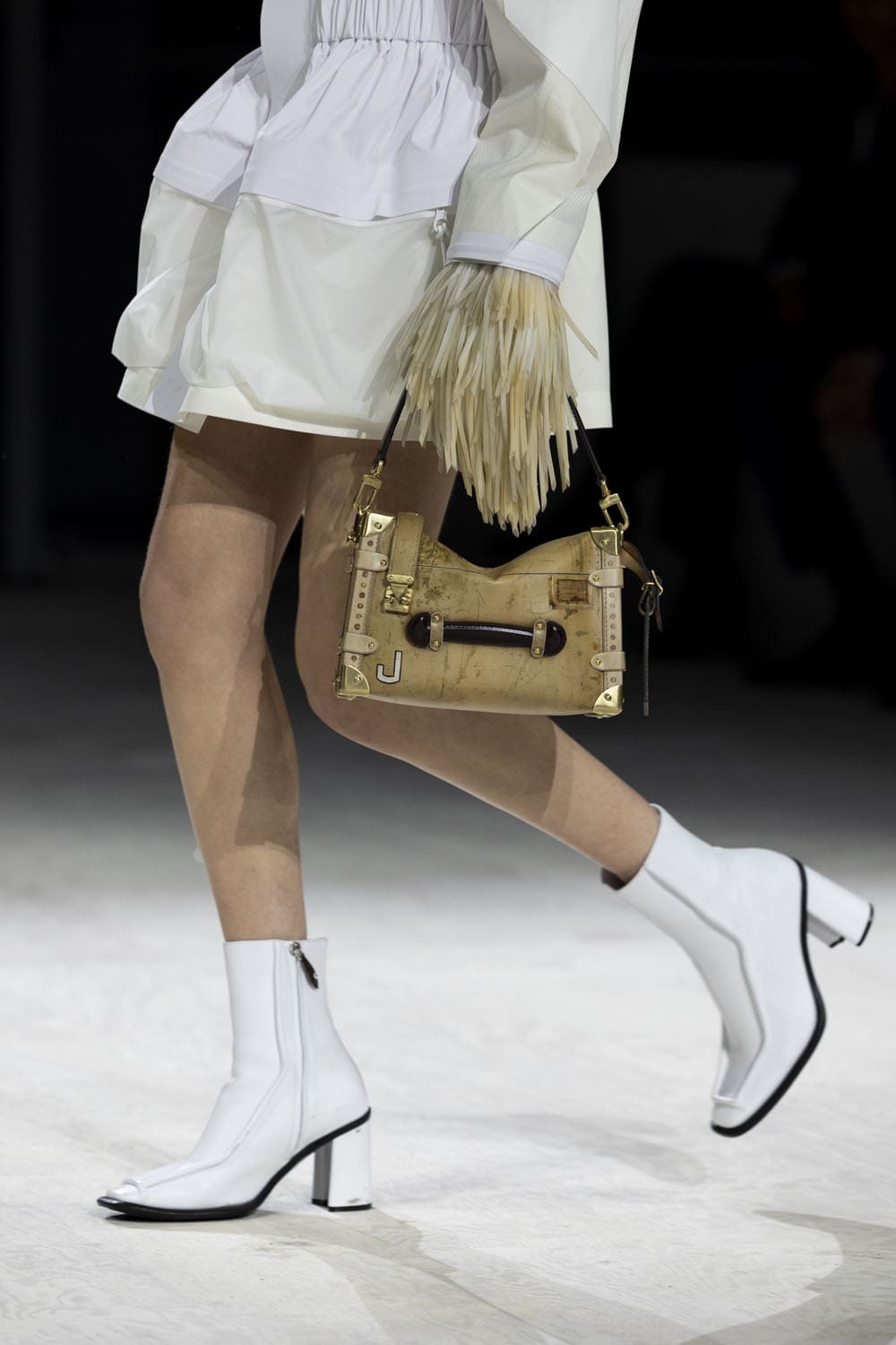 Autunno Louis Vuitton 2024 25 Borse, Louis Vuitton Autunno 2024 Dettagli Runway Magazine (2)