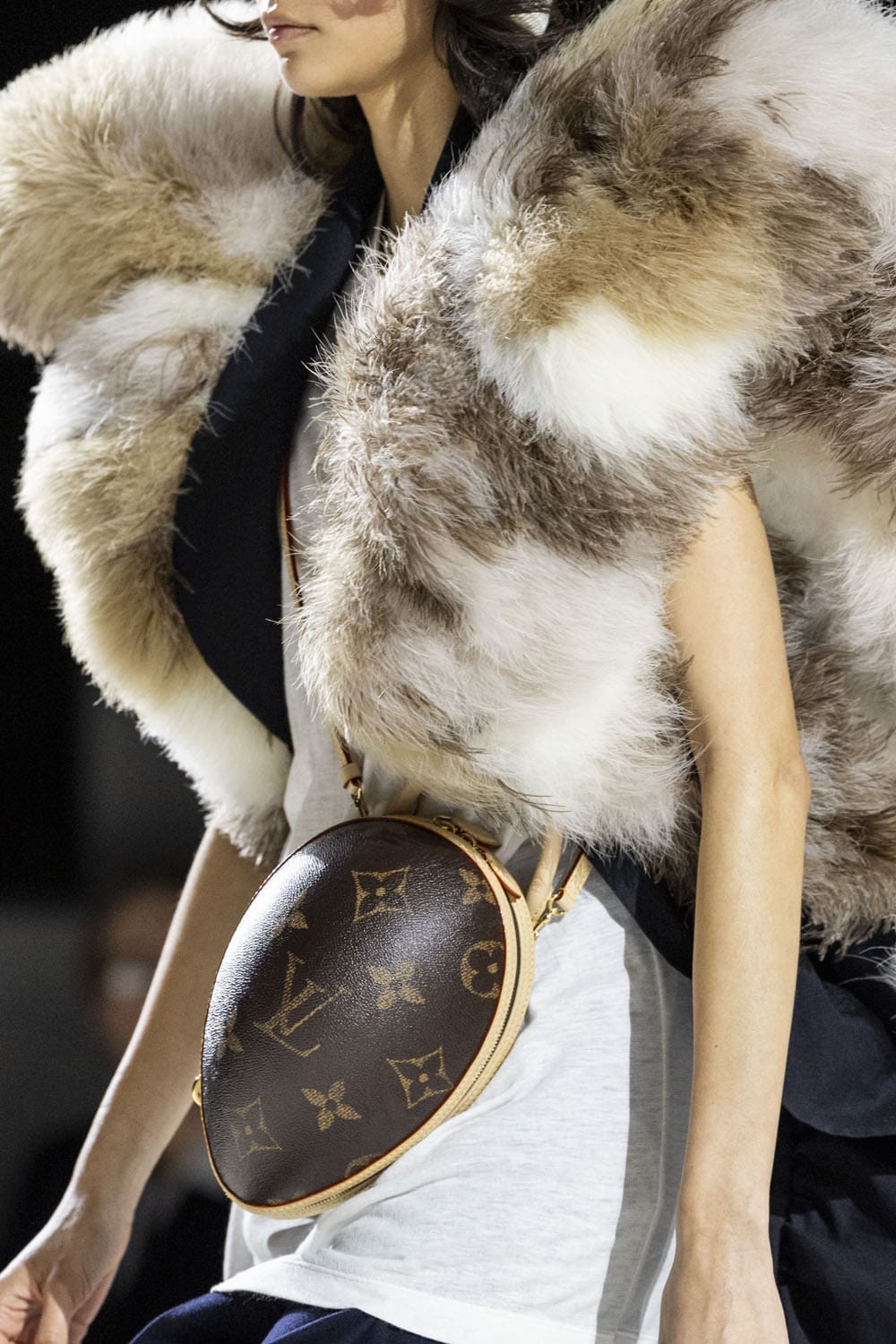 Autunno Louis Vuitton 2024 25 Borse, Louis Vuitton Autunno 2024 Dettagli Runway Magazine (24)