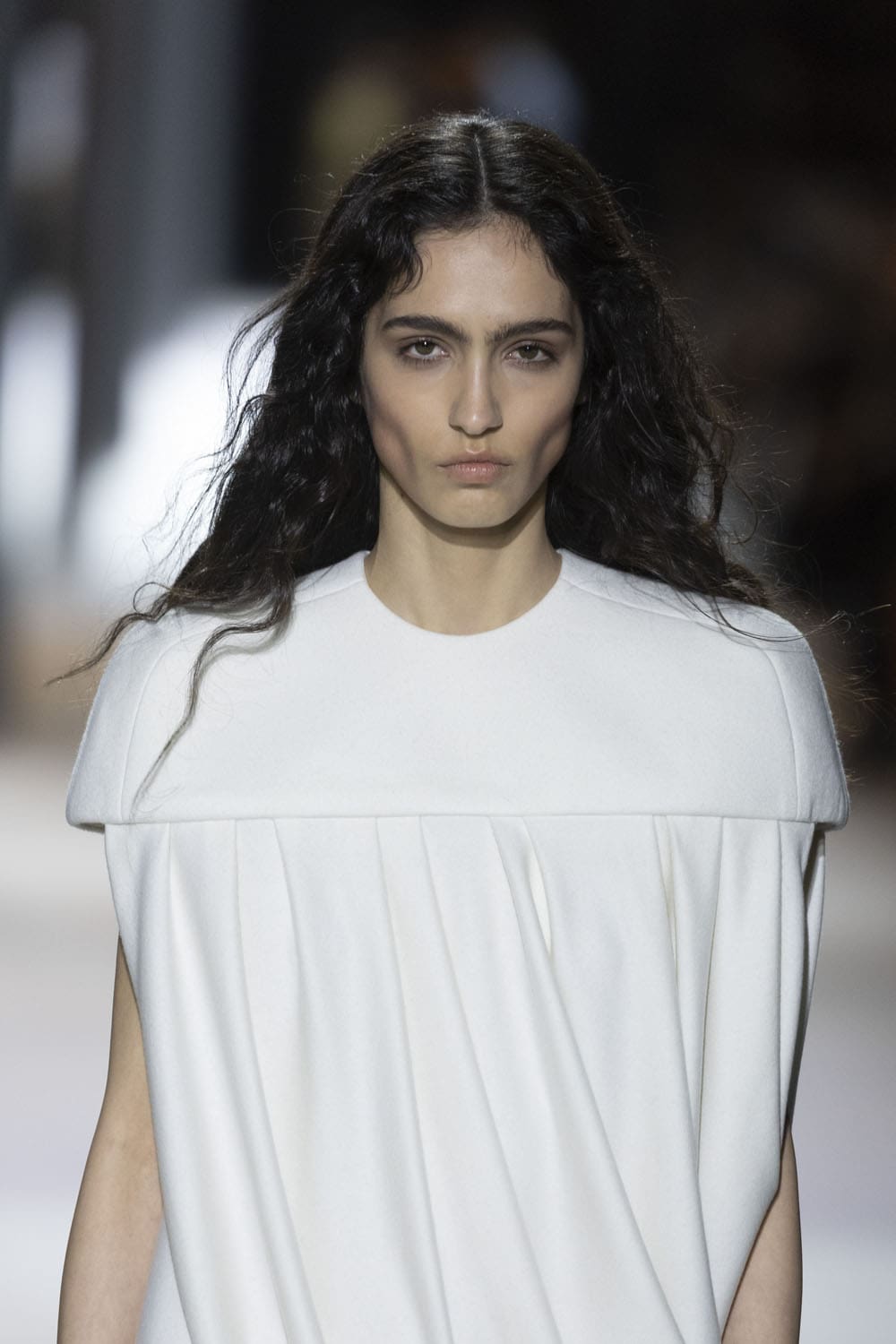 Autunno Louis Vuitton 2024 25 Borse, Louis Vuitton Autunno 2024 Dettagli Runway Magazine (66)