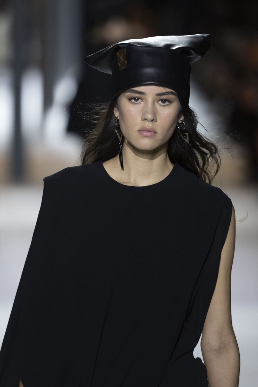 Autunno Louis Vuitton 2024 25 Borse, Louis Vuitton Autunno 2024 Dettagli Runway Magazine (86)