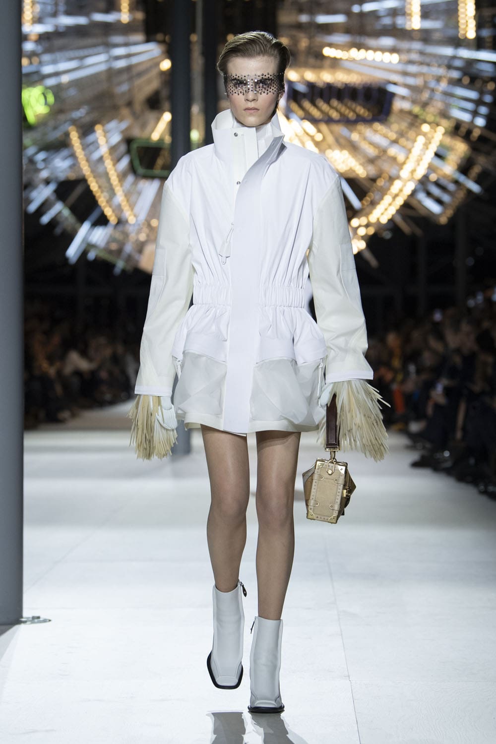 ルイ・ヴィトン 秋冬 2024 2025 既製服 Runway 雑誌(2)